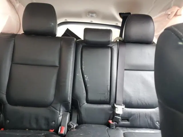 2019 MITSUBISHI OUTLANDER SE  