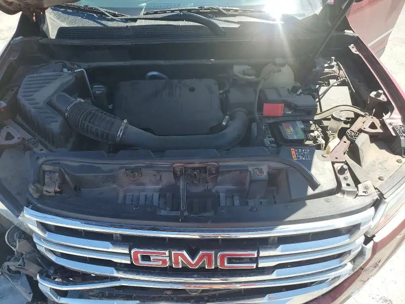 2020 GMC ACADIA SLT  