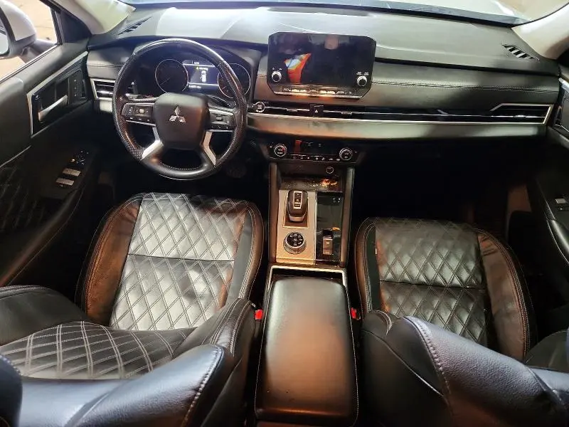 2022 MITSUBISHI OUTLANDER SEL  