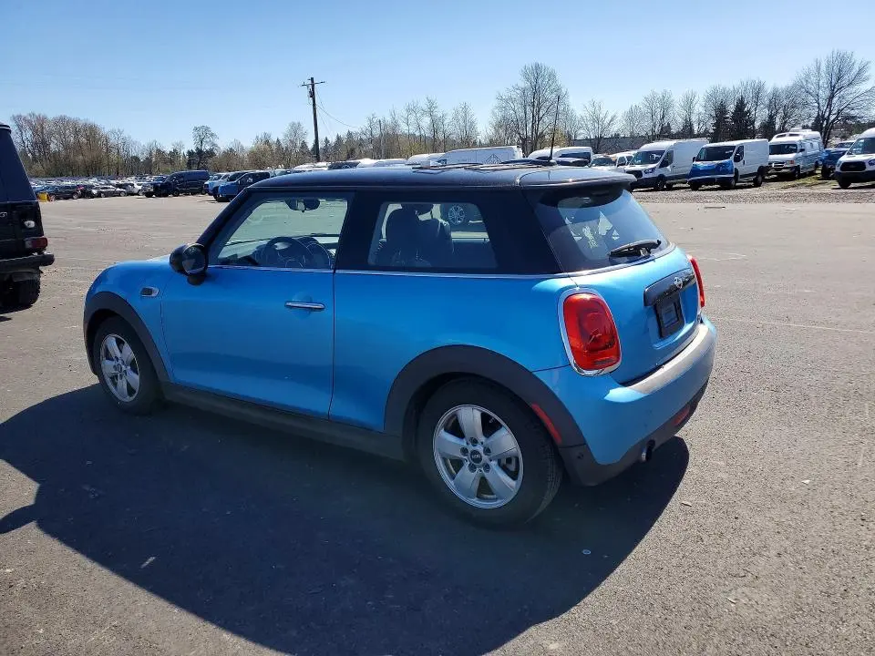 2016 MINI COOPER   