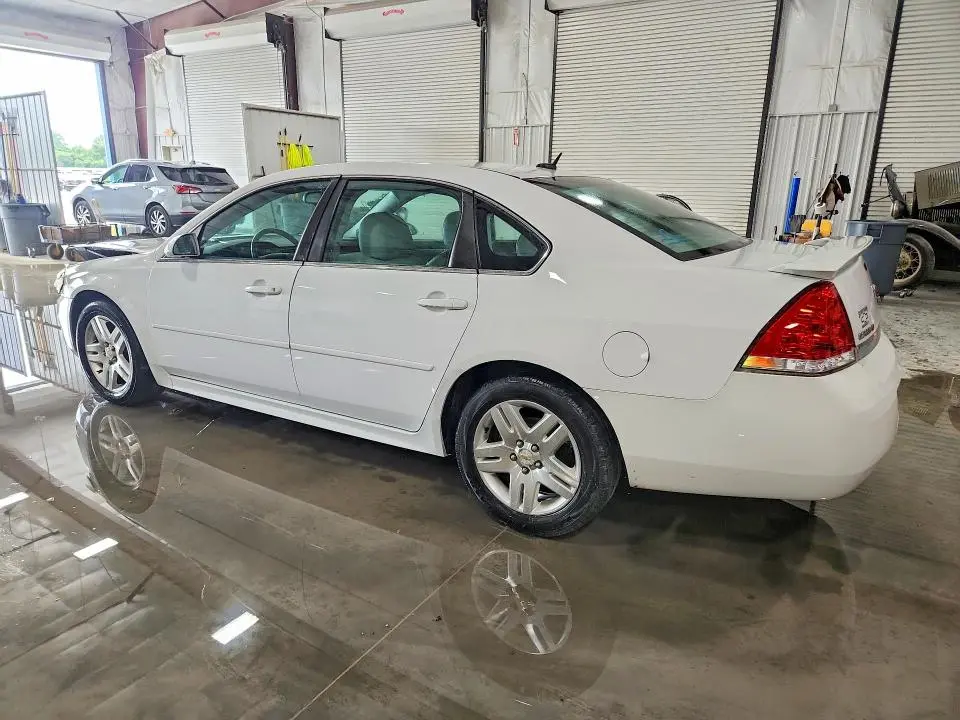 2010 CHEVROLET IMPALA LT  