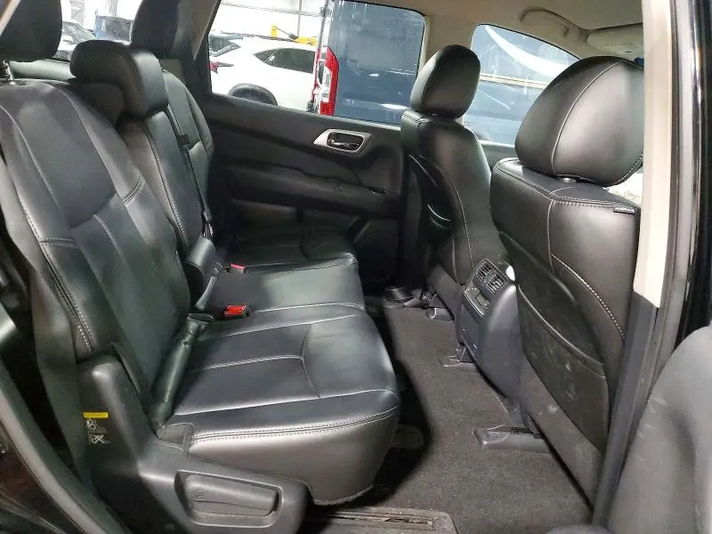 2014 NISSAN PATHFINDER SL  