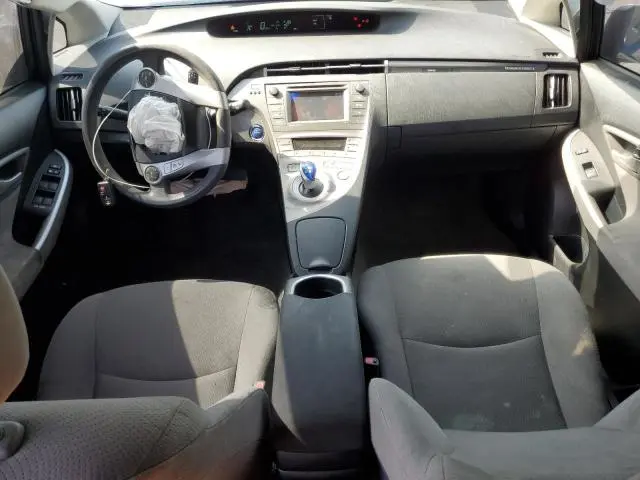 2013 TOYOTA PRIUS PLUG-IN   