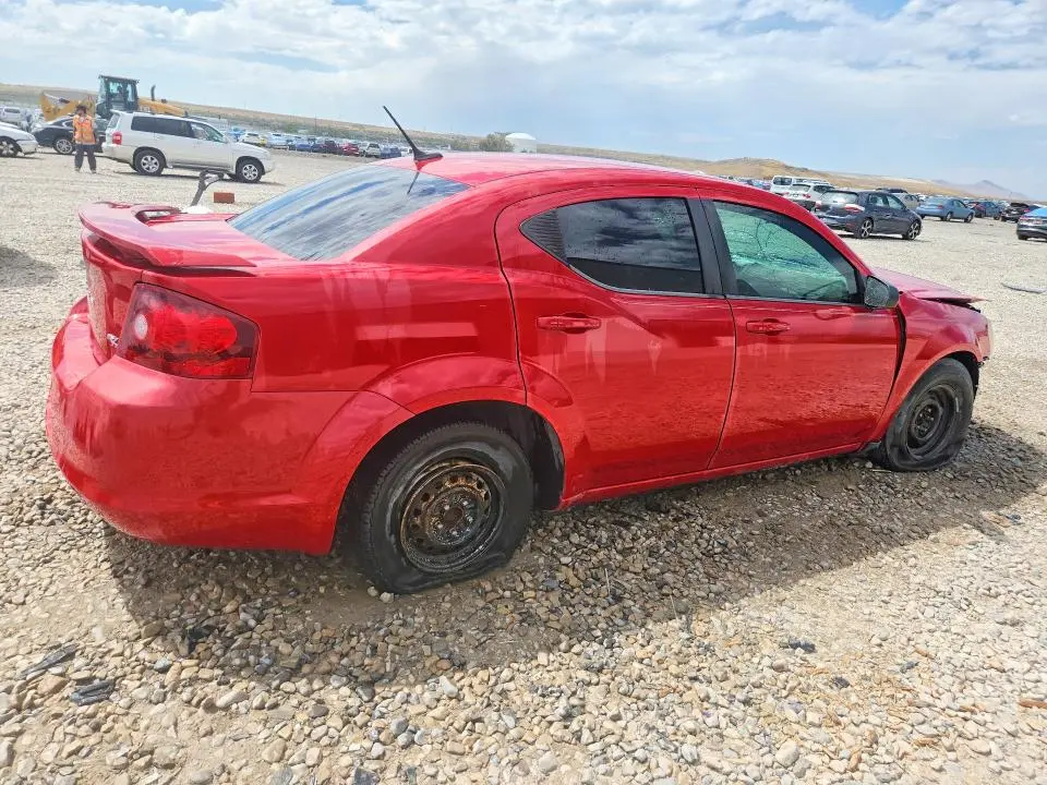 2013 DODGE AVENGER SE  