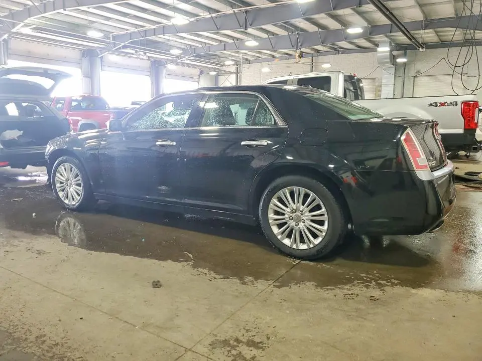 2013 CHRYSLER 300C LUXURY  