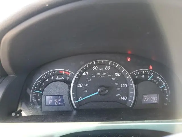 2012 TOYOTA CAMRY BASE  