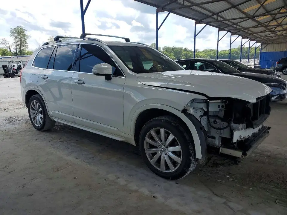 2018 VOLVO XC90 T5  