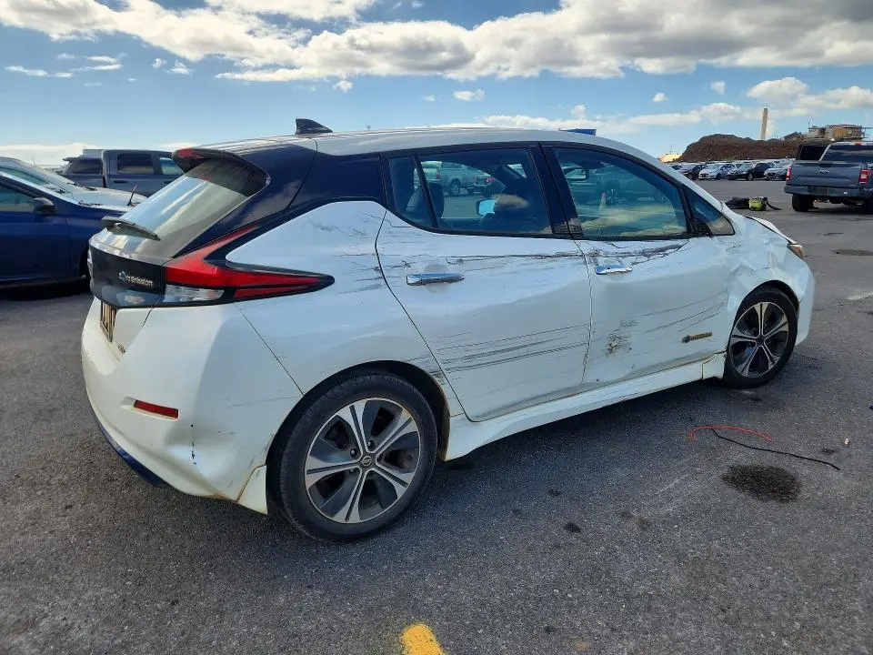 2018 NISSAN LEAF S  