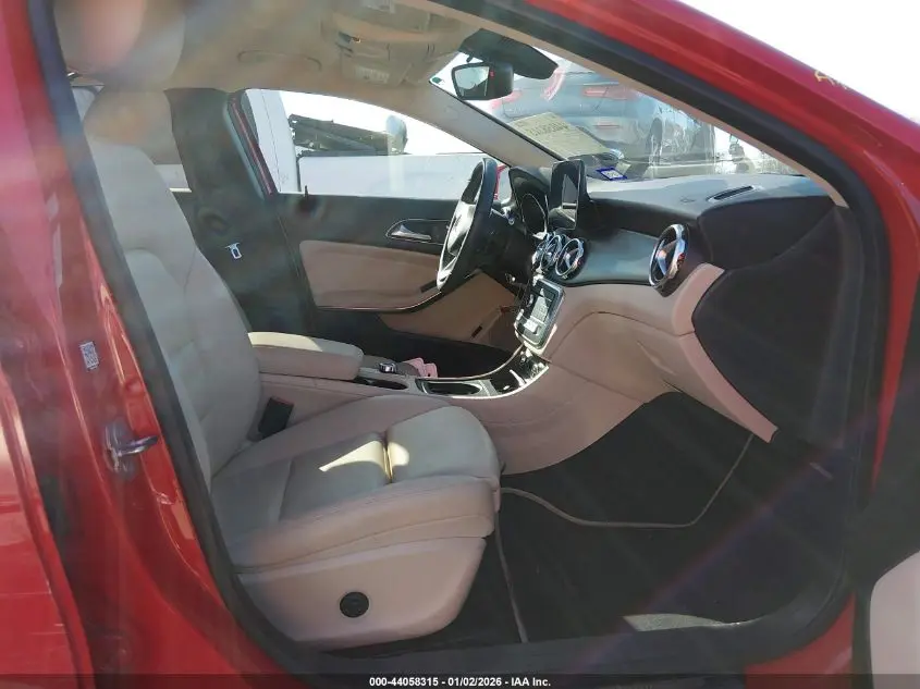 2019 MERCEDES-BENZ GLA 250  