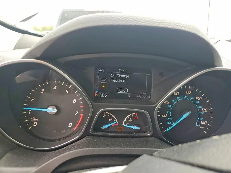 2016 FORD ESCAPE SE  