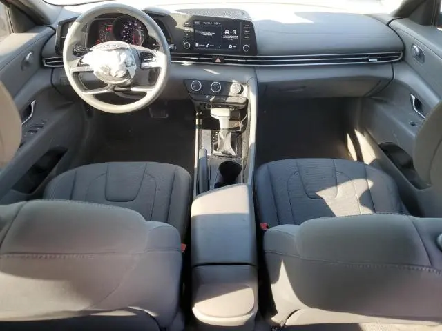 2023 HYUNDAI ELANTRA SE