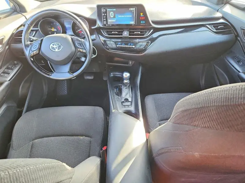 2018 TOYOTA C-HR XLE  