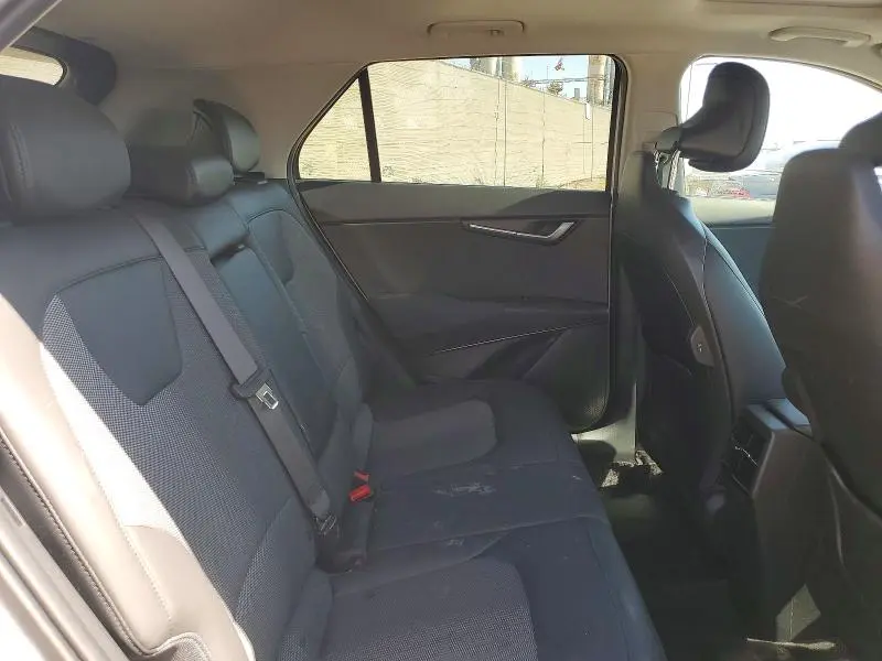 2023 KIA NIRO EX  