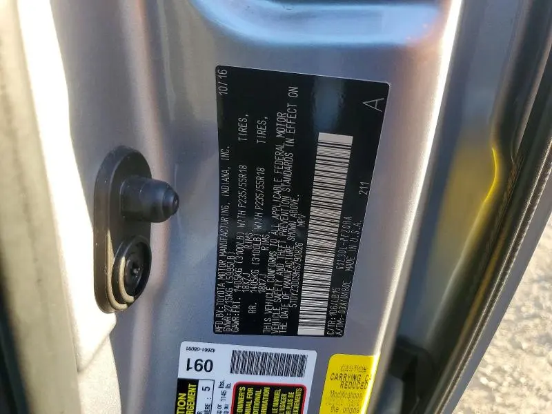 2017 TOYOTA SIENNA LIMITED PREMIUM 7-PASSENGER  