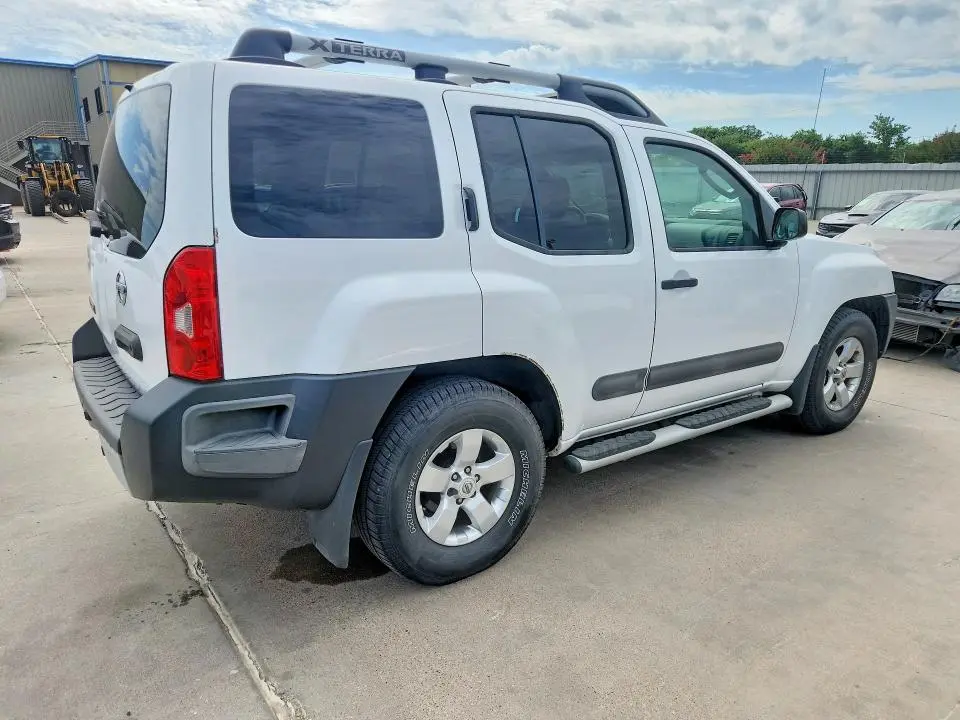2012 NISSAN XTERRA OFF ROAD  