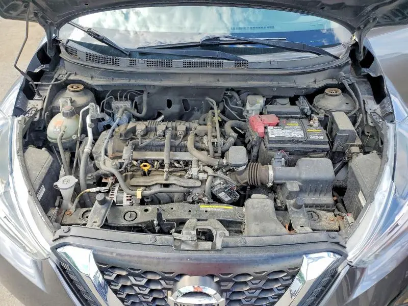 2019 NISSAN KICKS S  