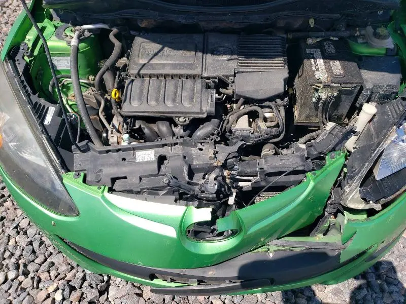 2012 MAZDA MAZDA2   
