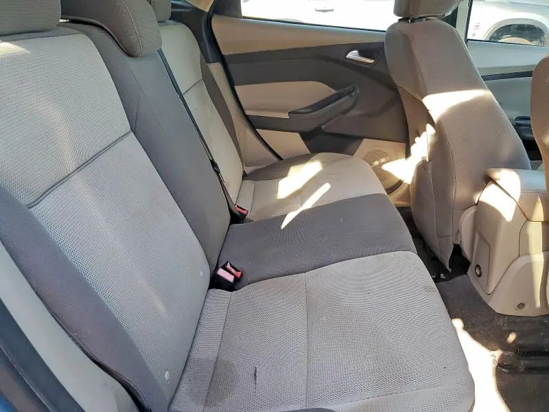 2013 FORD FOCUS SE  