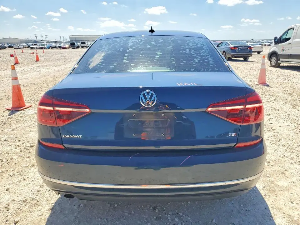2019 VOLKSWAGEN PASSAT WOLFSBURG  
