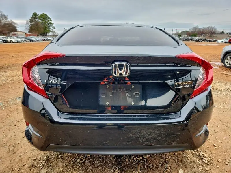 2016 HONDA CIVIC LX  
