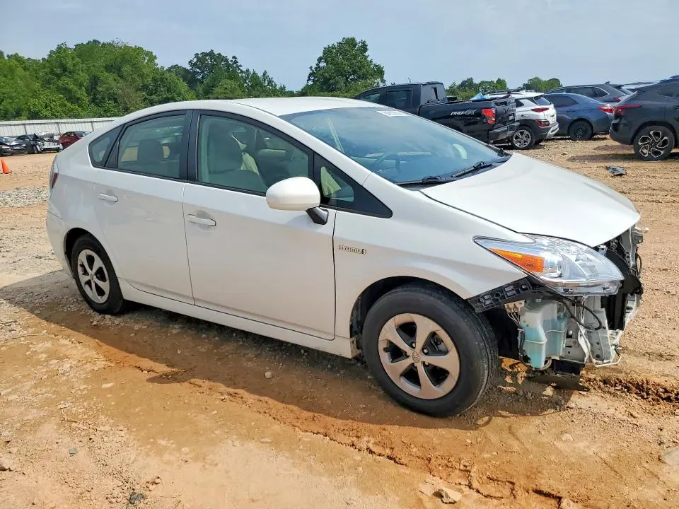 2014 TOYOTA PRIUS TWO  