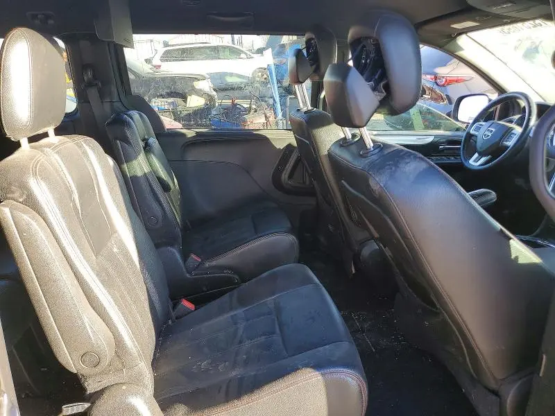 2016 DODGE GRAND CARAVAN R/T  