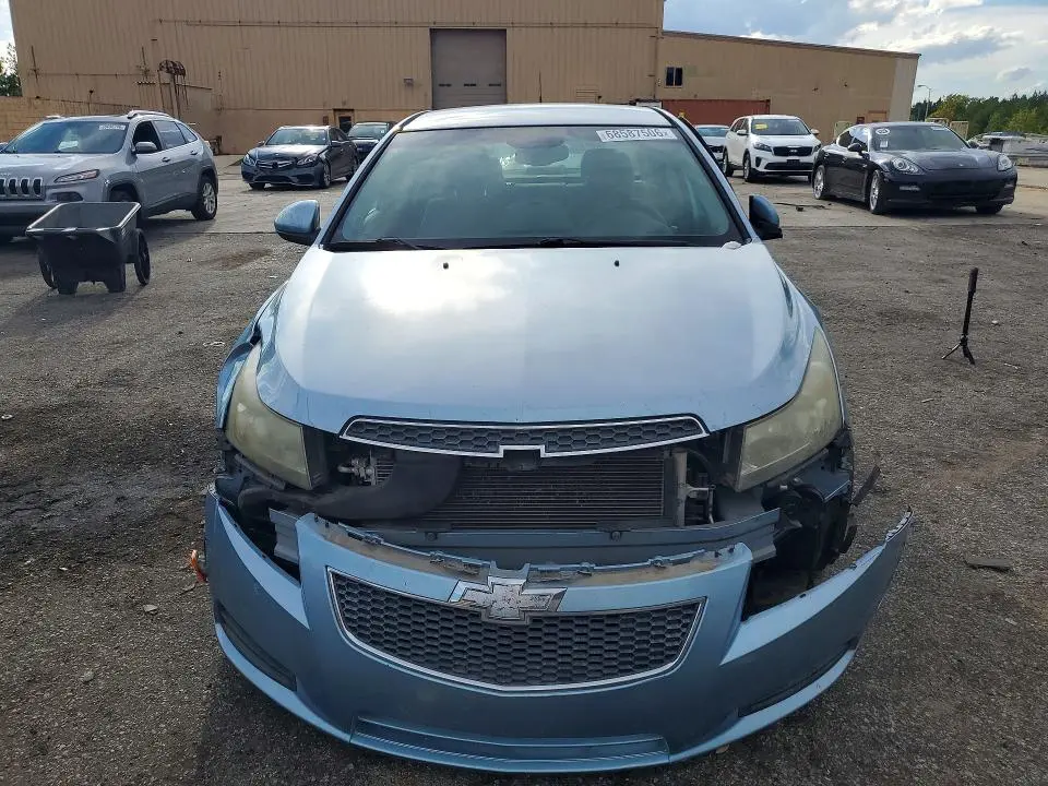 2012 CHEVROLET CRUZE LT  