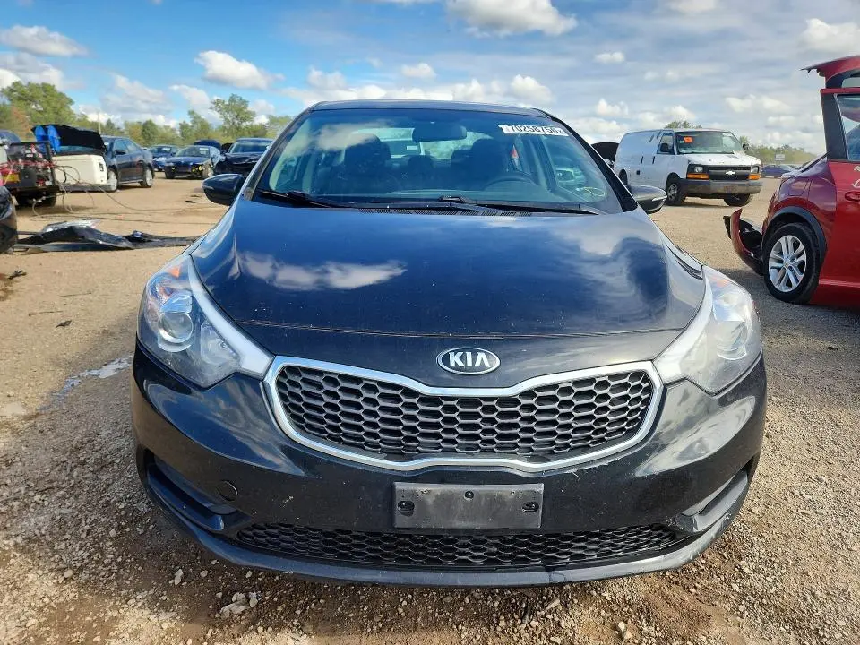 2016 KIA FORTE LX  
