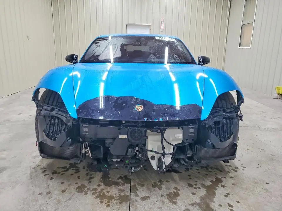 2021 PORSCHE TAYCAN   