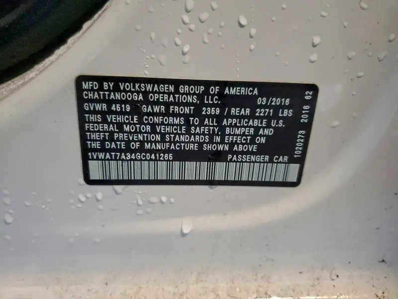 2016 VOLKSWAGEN PASSAT S  