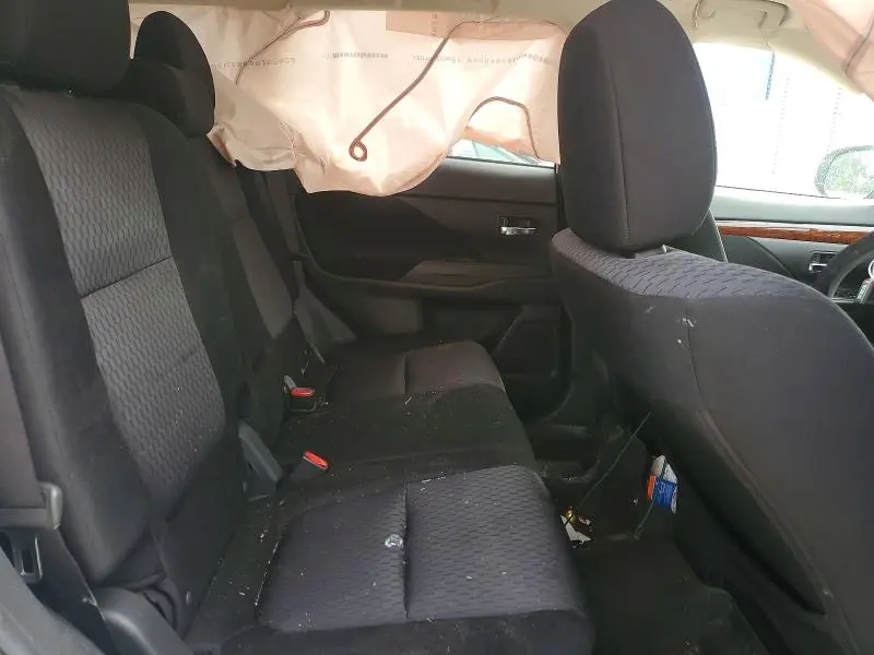 2014 MITSUBISHI OUTLANDER GT  