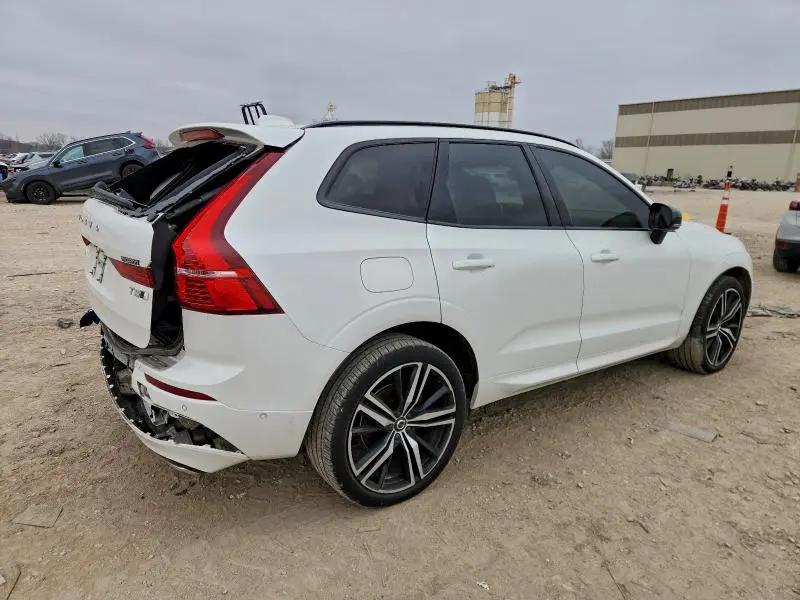 2021 VOLVO XC60 T5 R-DESIGN  