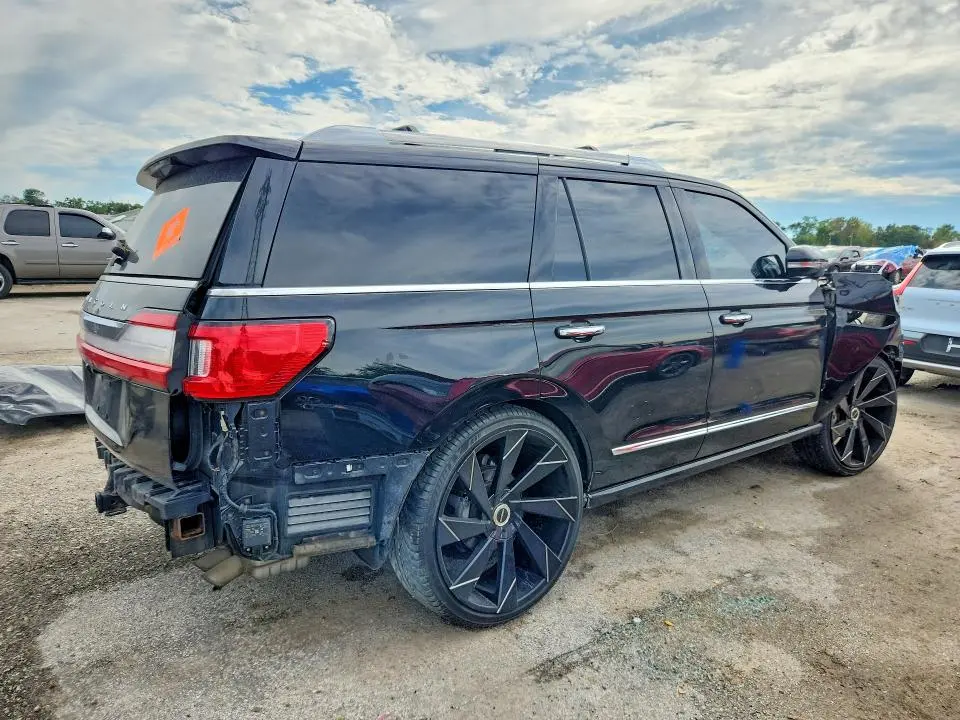 2018 LINCOLN NAVIGATOR RESERVE  