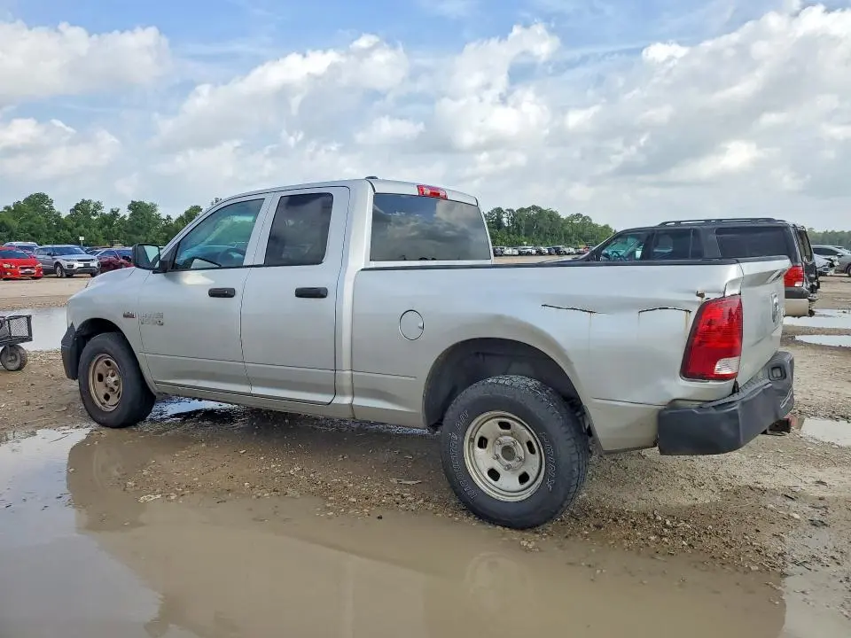 2014 RAM 1500 ST  