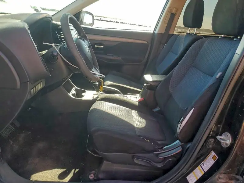 2014 MITSUBISHI OUTLANDER ES  