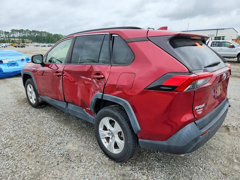 2019 TOYOTA RAV4 LE  