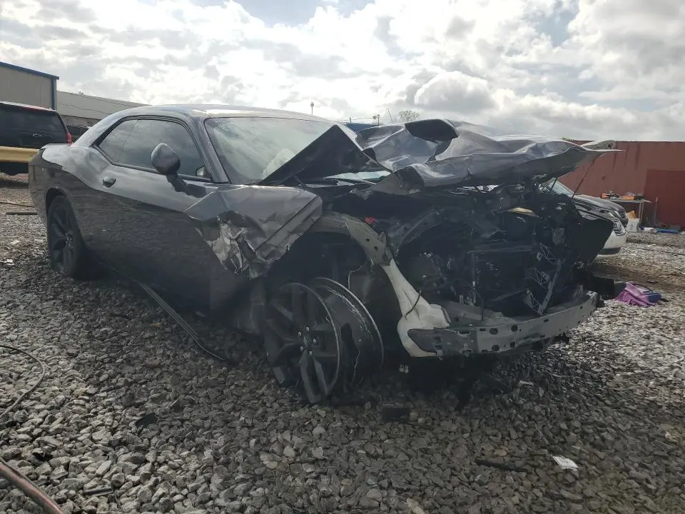 2020 DODGE CHALLENGER SXT  