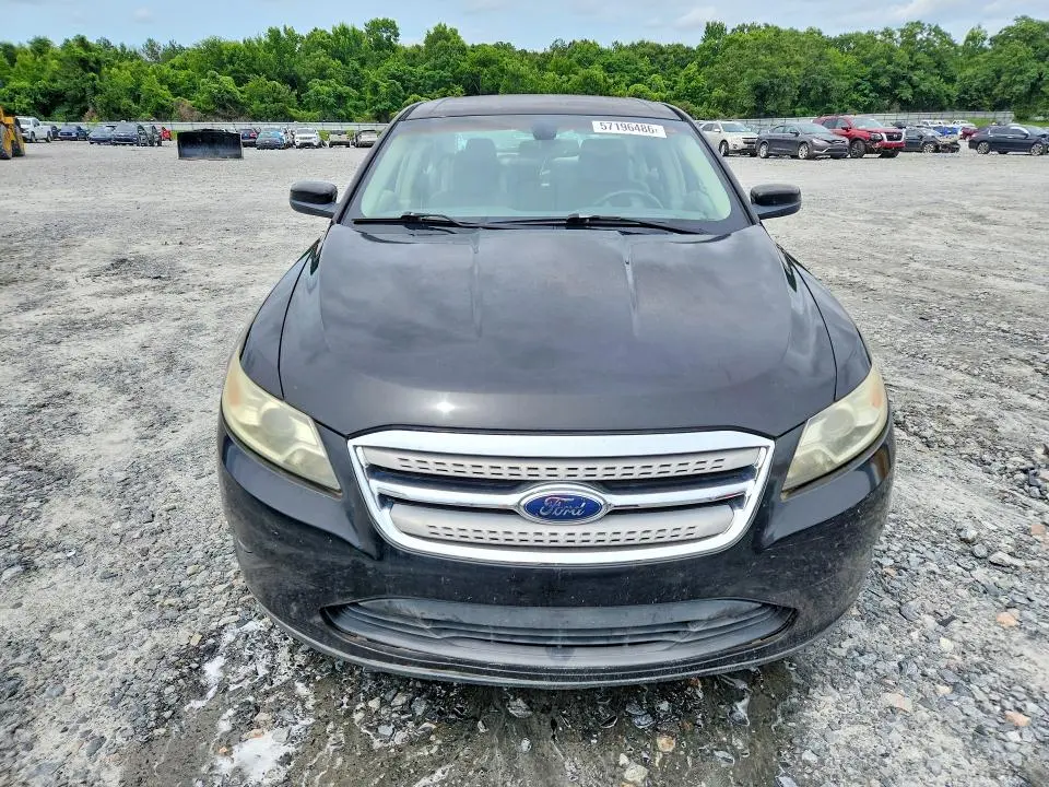 2010 FORD TAURUS SEL  