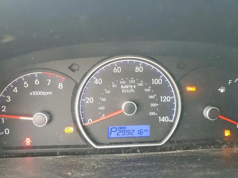 2010 HYUNDAI ELANTRA GLS  