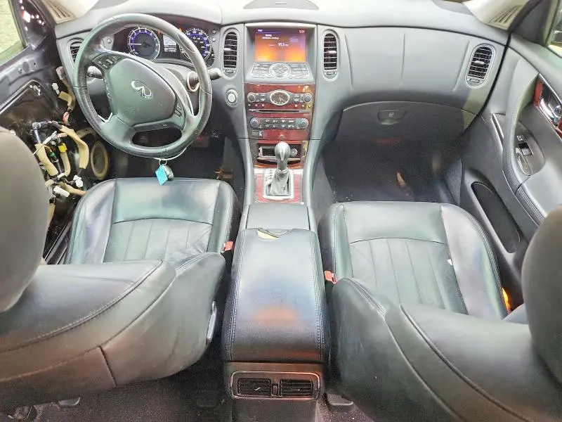 2017 INFINITI QX50 BASE  