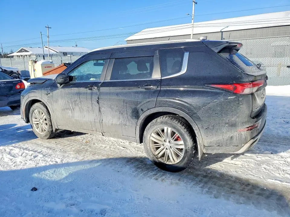 2024 MITSUBISHI OUTLANDER SE  