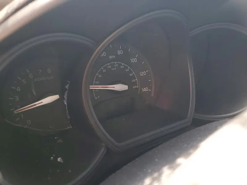 2016 KIA RIO LX  