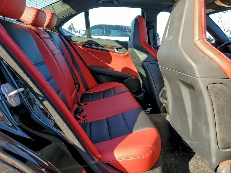 2013 MERCEDES-BENZ C 63 AMG  