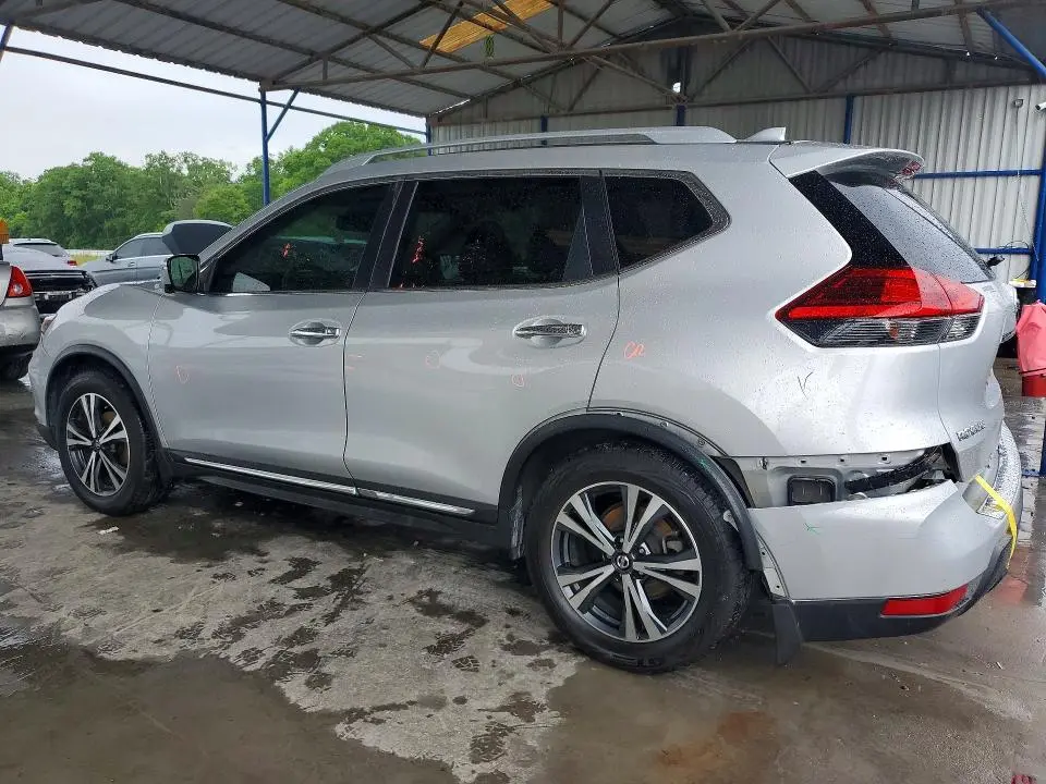2017 NISSAN ROGUE SL  