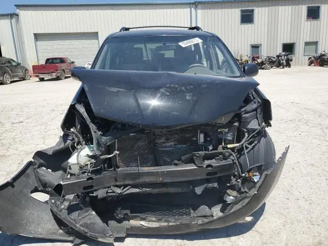 2010 TOYOTA SIENNA CE  