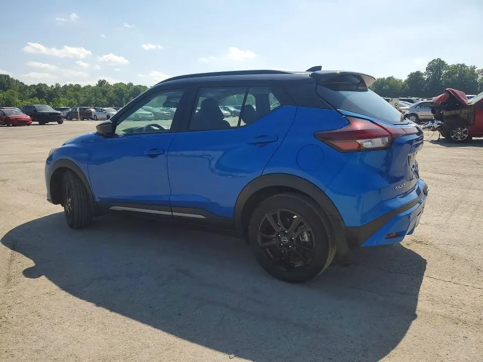 2023 NISSAN KICKS SR  