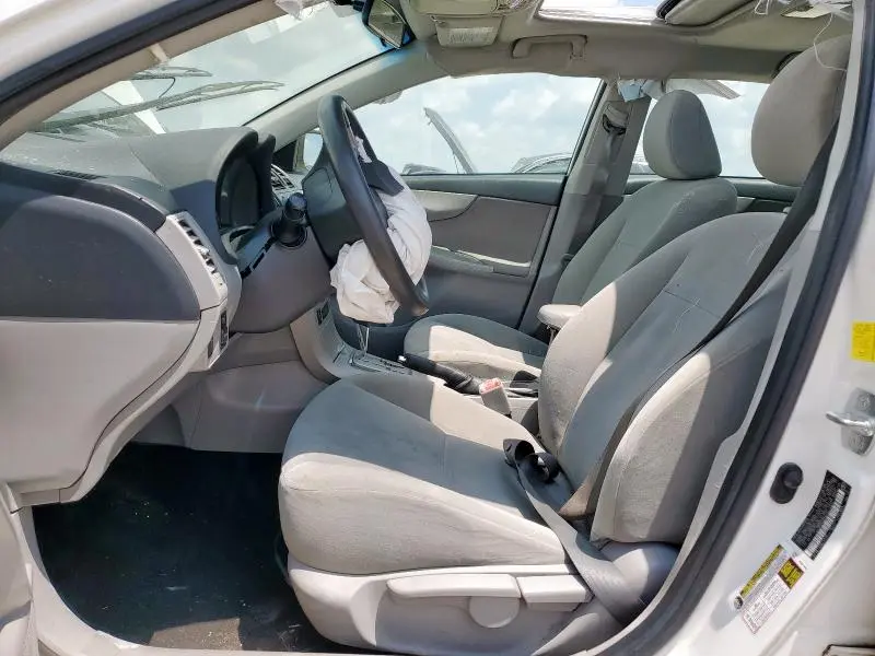 2011 TOYOTA COROLLA BASE  