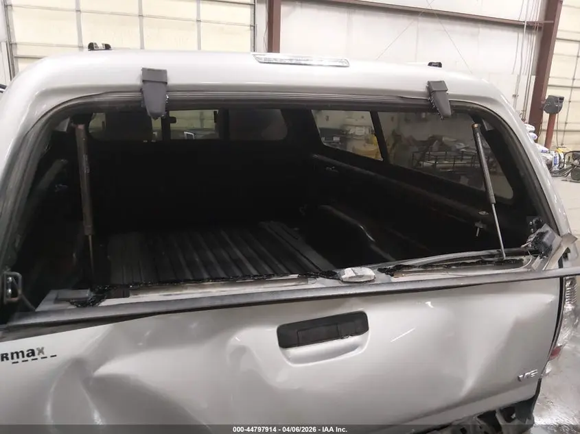 2013 TOYOTA TACOMA BASE V6