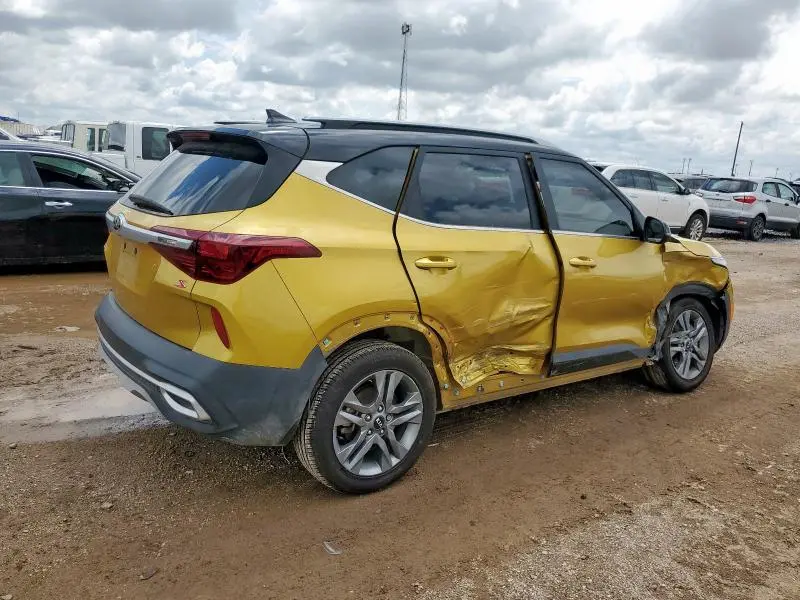 2021 KIA SELTOS S  