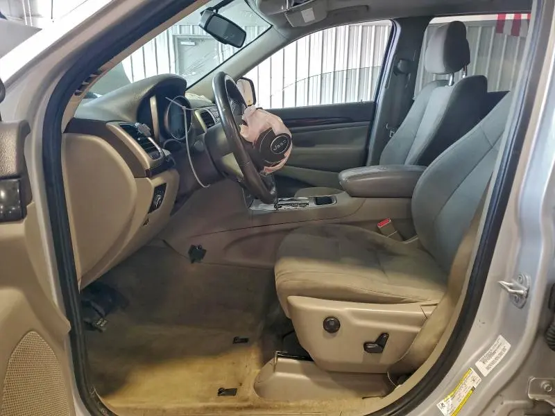 2013 JEEP GRAND CHEROKEE LAREDO  